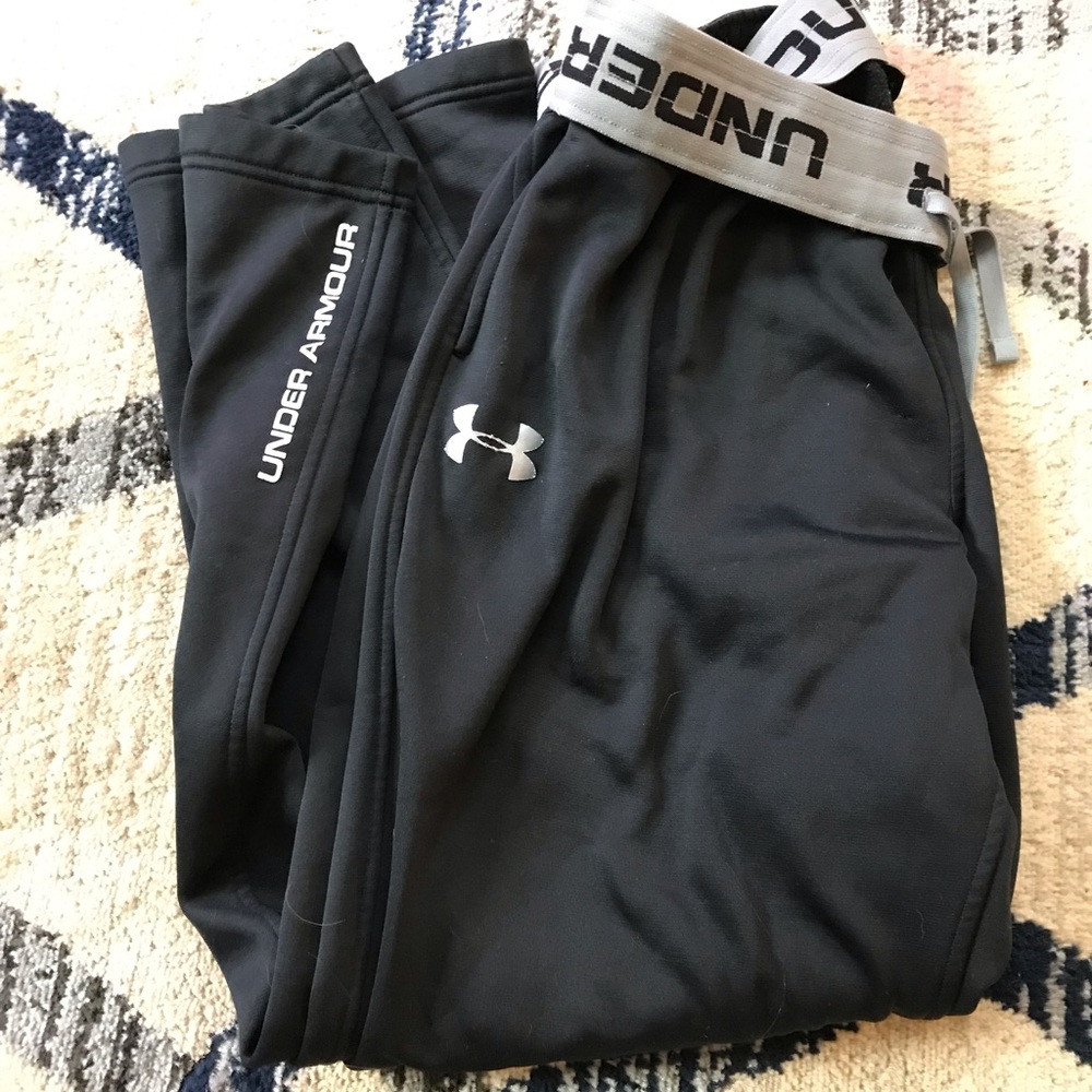 Men’s XL Underarmour pants
